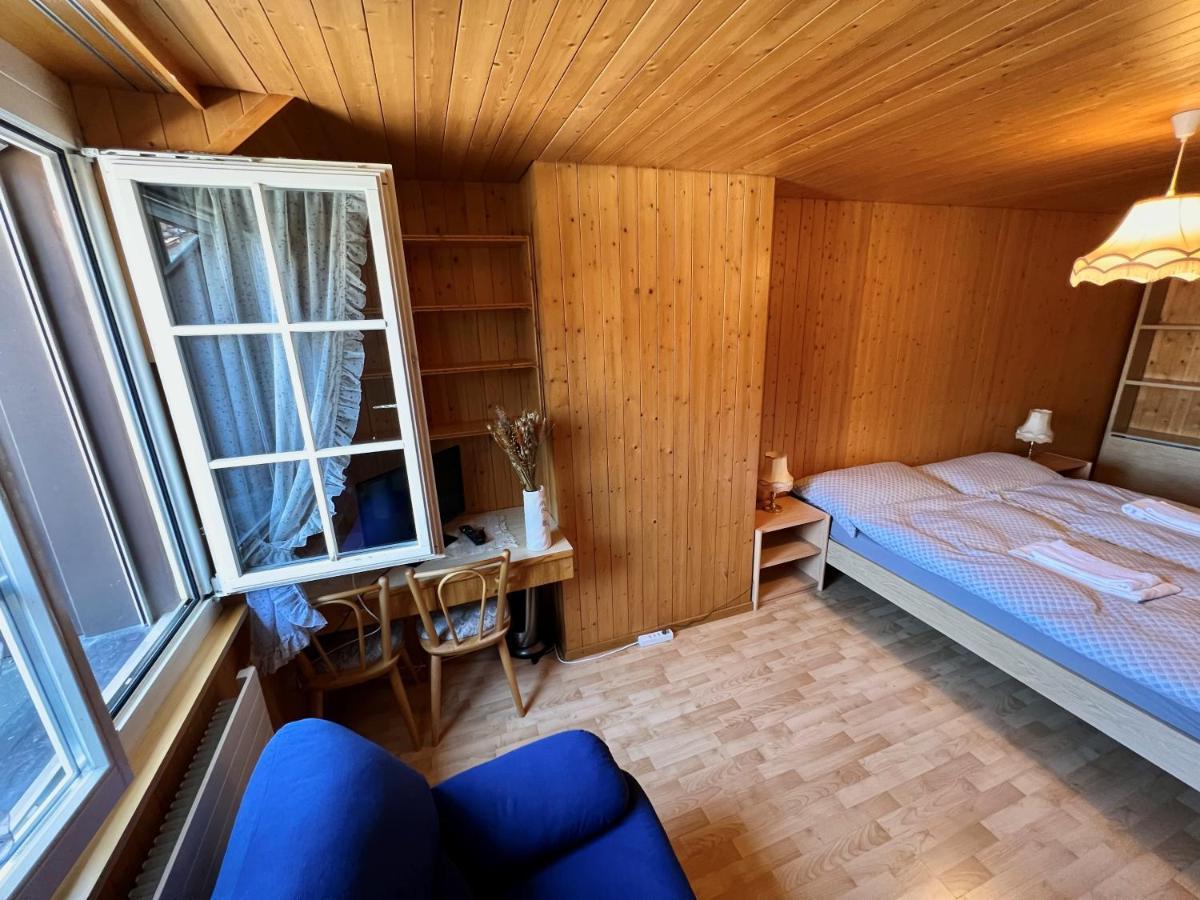 Hotel Jaeger Murten Bagian luar foto